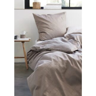 2 sæt Södahl Damask Sengetøj Tiles i 200/220 cm, navy eller taupe